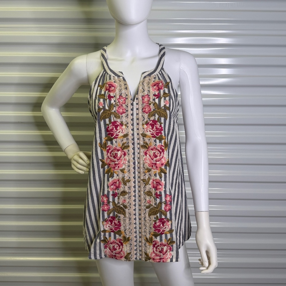 Andree Wm M Grey/White Striped Tank Embroidered Cottagecore Flowers 100% Cotton